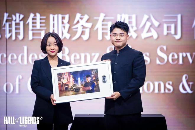 人跳舞格斗争议曝iOS 26或不支持iPhoneXSXRj9九游会登录全球首位满级QQ用户诞生宇树王兴兴回应机器(图9) 人跳舞格斗争议曝iOS 26或不支持iPhoneXSXRj9九游会登录全球首位满级QQ用户诞生宇树王兴兴回应机器(图9)